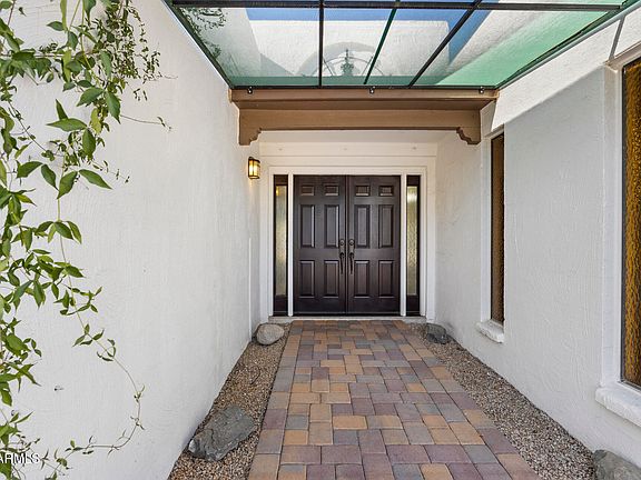 2nd image of 506 E TAM OSHANTER Drive