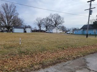 Colby St, Hamilton, MO 64644