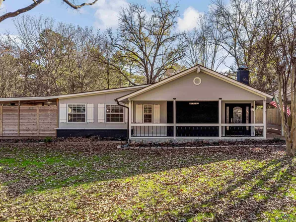 1630 Brookhollow Dr, Hideaway, TX 75771