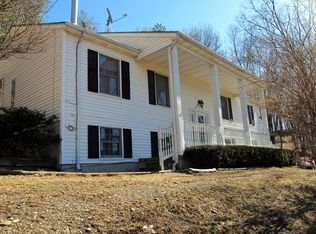 28 Lewisburg Rd, Lafayette, NJ 07848