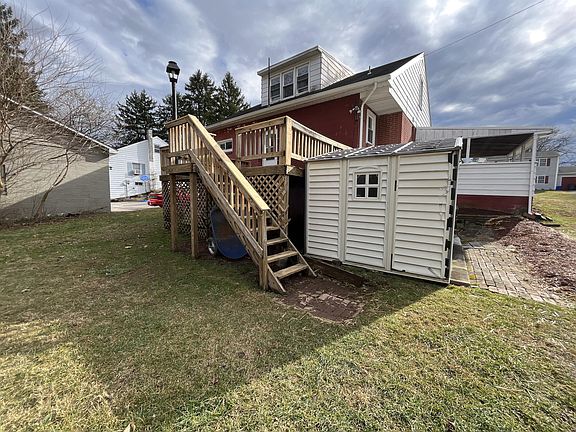 3rd image of 2235 Middle St