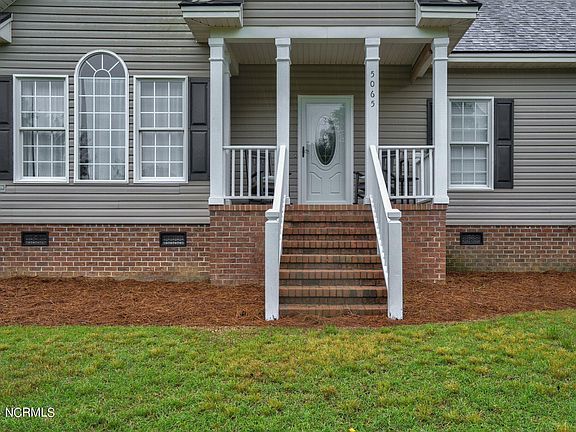 5th image of 5065 Overlook Drive