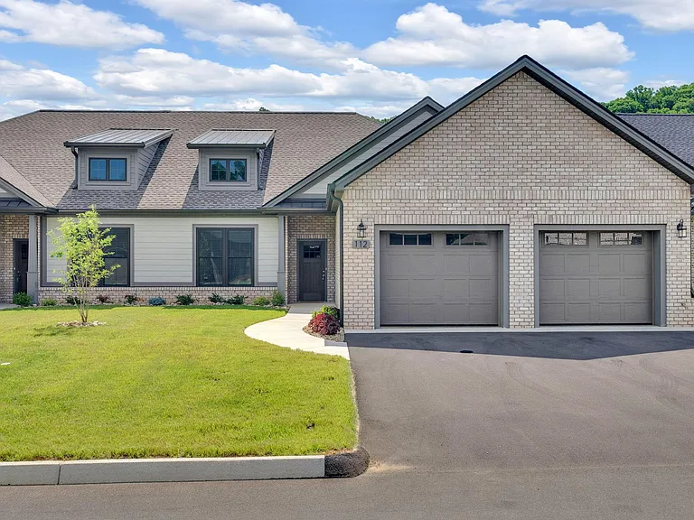 The Reserve at Boones Creek: Villas — Photo 28