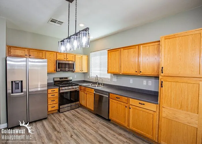 9424 Plover Falls Ave — Photo 5