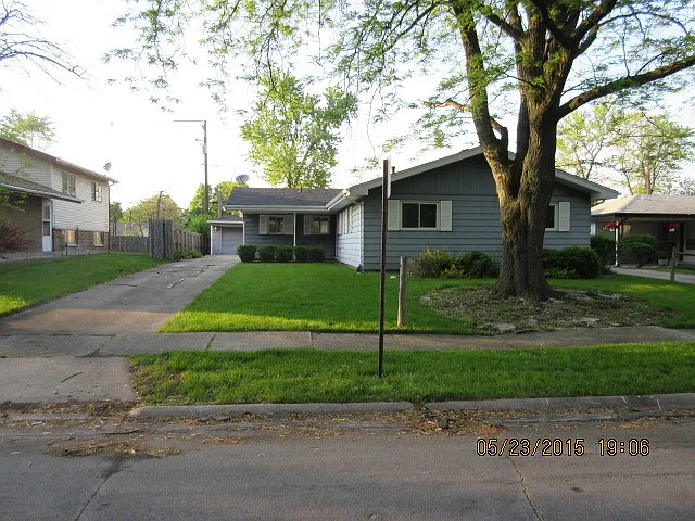 304 Farragut St photo 1