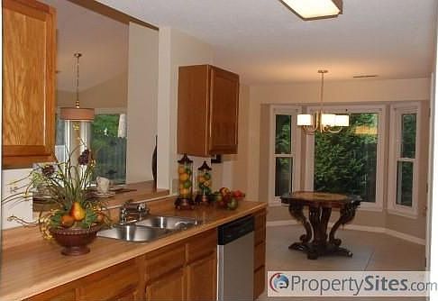 3rd image of 5724 Wrenwood Dr