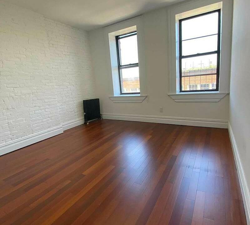 1st image of 513 E 5th St #14