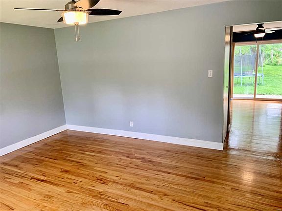 2nd image of 11773 Hollycrest Dr