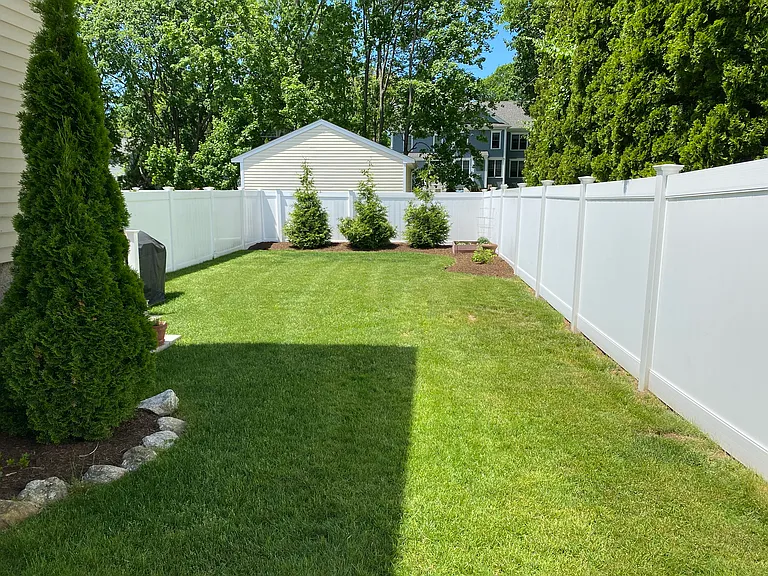 75 Maple St — Photo 15