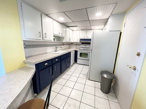5th image of 2840 S Ocean Blvd APT 210
