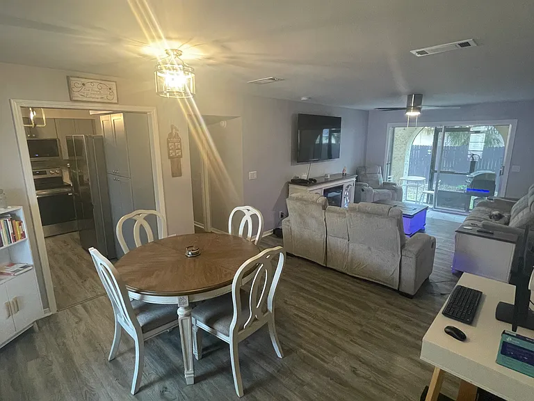 1644 El Camino Rd #3 — Photo 43