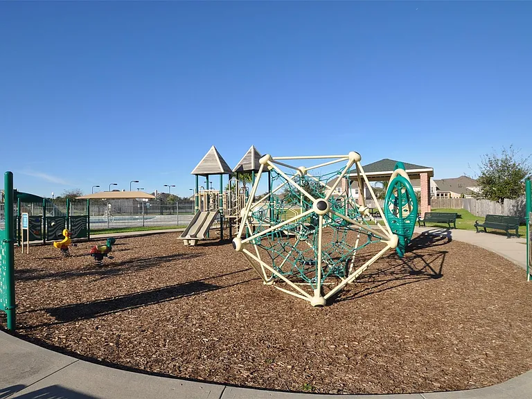 2905 Summer Cape Ct — Photo 36