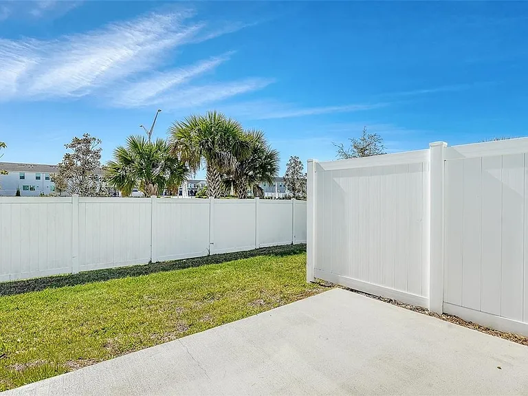 14244 Crimson Ave — Photo 42