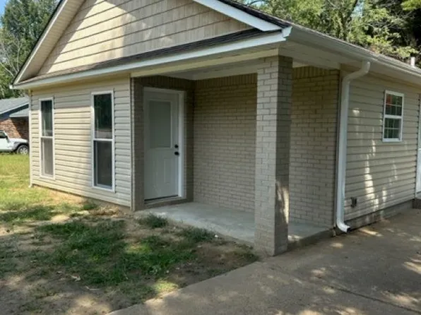 111 Larkwood Ave, Ripley, TN 38063