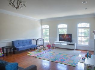 3462 25th Ct S, Arlington, VA 22206