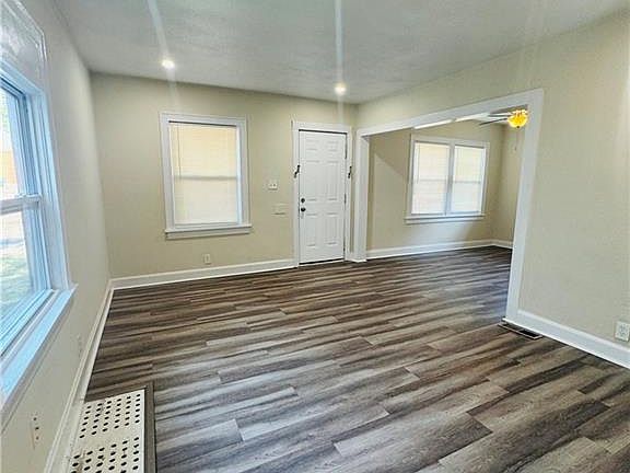 3rd image of 7024 Bales Ave