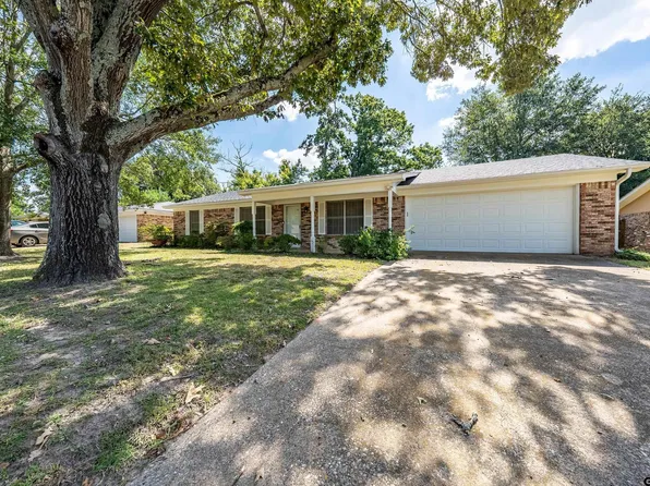 3913 Belle Mere St, Tyler, TX 75701