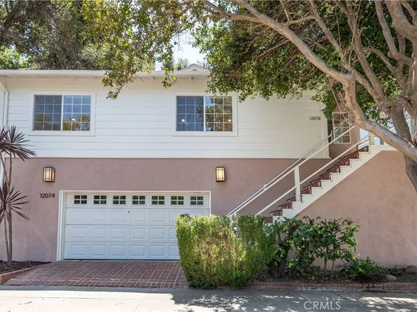 12074 Laurel Terrace Dr, Studio City, CA 91604