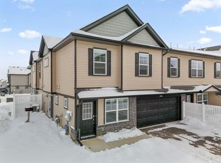 5231 Long Pointe Pass, Woodbury, MN 55129