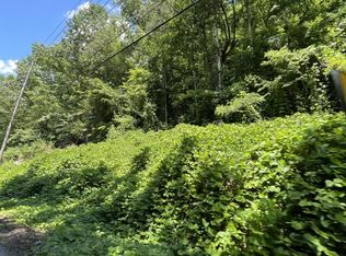 1 Pittman Center Rd, Sevierville, TN 37876