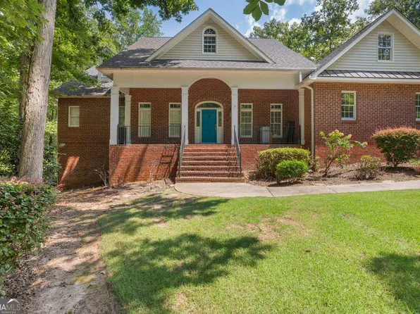 124 Westchester Dr, Macon, GA 31210