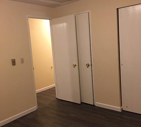 3rd image of 941 24th Ave S
