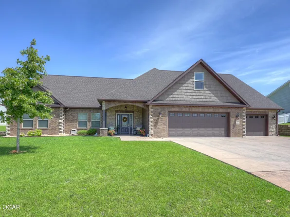 1901 Cattails Dr, Joplin, MO 64801