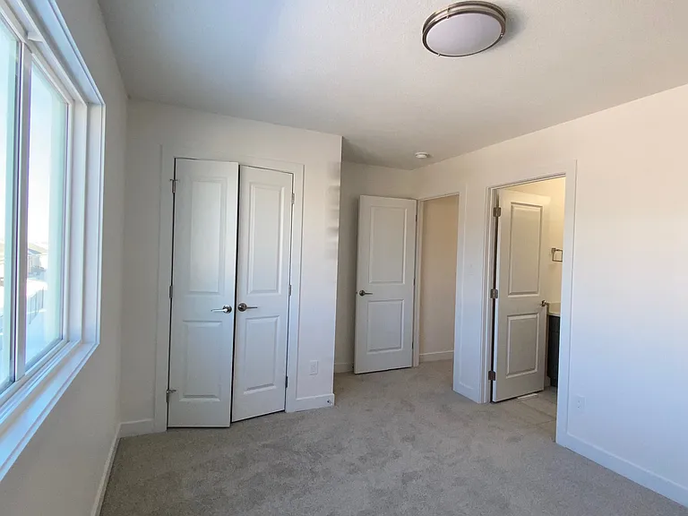 740 Daniels Way SW — Photo 15