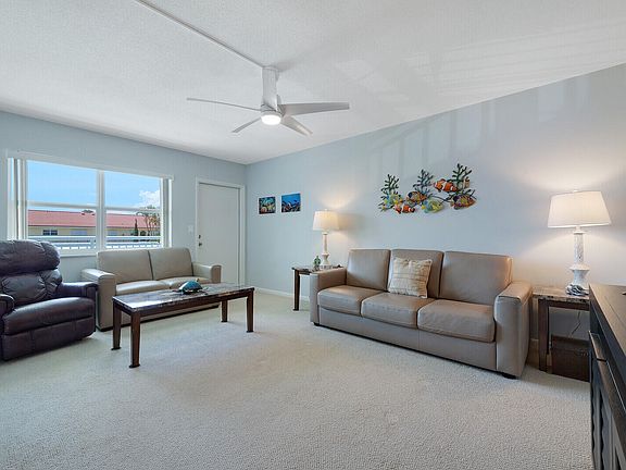 2nd image of 37 Yacht Club Drive Unit 202