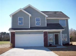 106 Cartwright Ct, Richlands, NC 28574