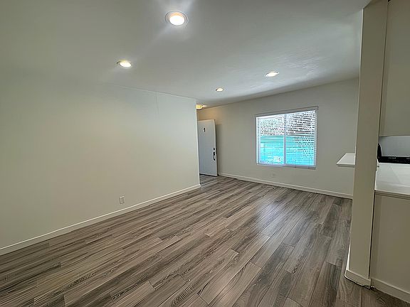 2nd image of 1132 N Formosa Ave APT 1