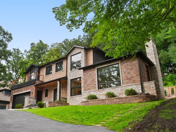 615 Harper Dr, Algonquin, IL 60102