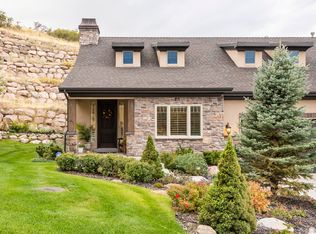 10858 Hidden Wood Dr, Sandy, UT 84092