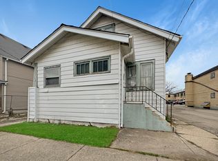 45 S Butrick St, Waukegan, IL 60085