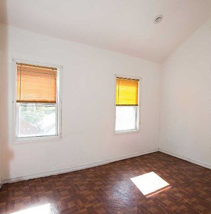 5th image of 9214 92nd Ave
