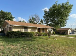 607 Bow Ln, Kerrville, TX 78028