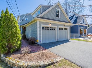 66 Valleyfield St, Lexington, MA 02421