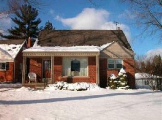 24628 Riverdale Dr, Dearborn, MI 48124