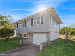 2116 Roosevelt Pl, Gary, IN 46404