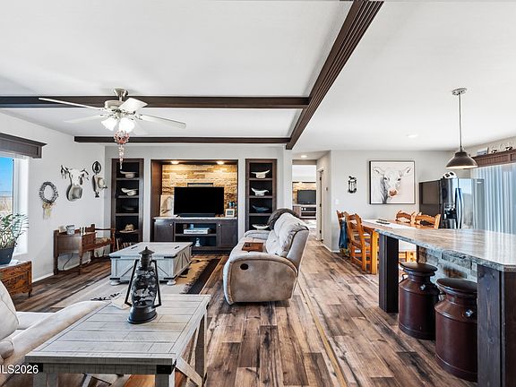 5th image of 6900 Dutch Flat Rd