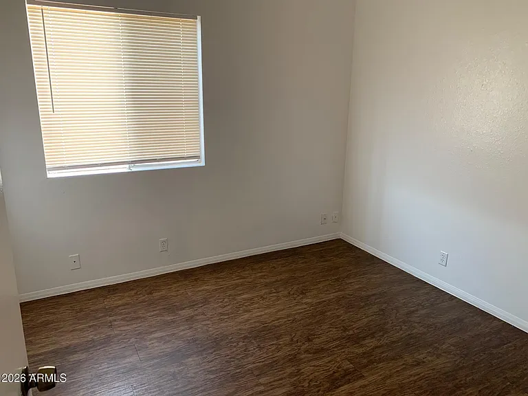 7930 W Krall St — Photo 20