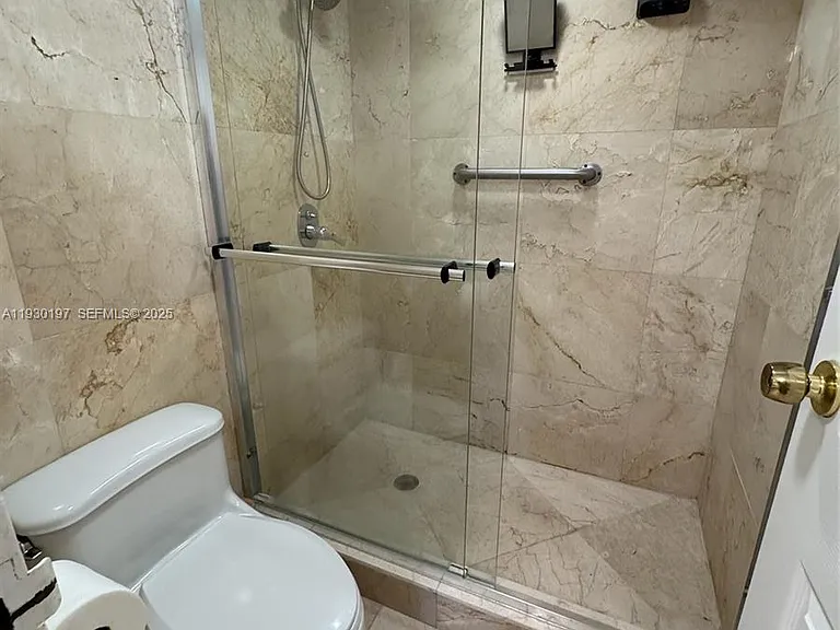100 Bayview Dr #309 — Photo 27
