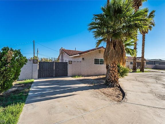 4th image of 1930 Sutro Ln