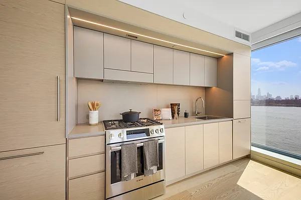 Rented by Brookfield (Funnel) | media 17