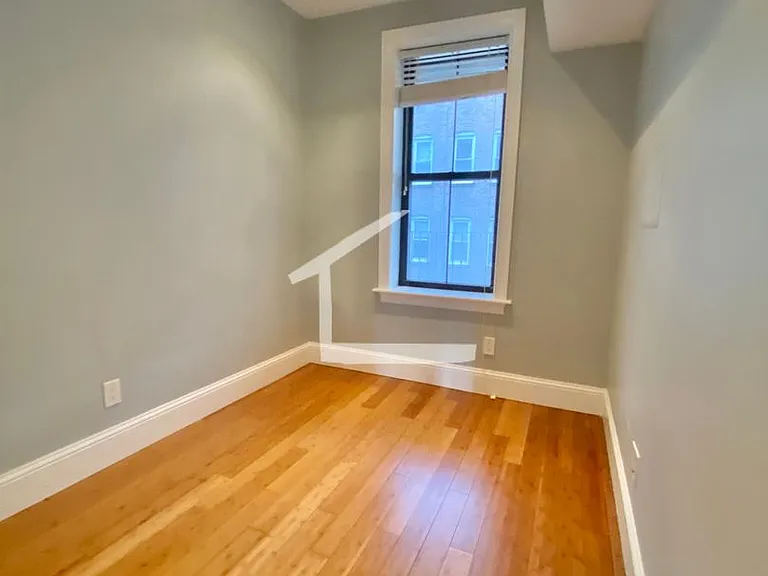 9 Cortes St #3 — Photo 32