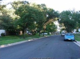 6310 Hardwood Dr, Lanham, MD