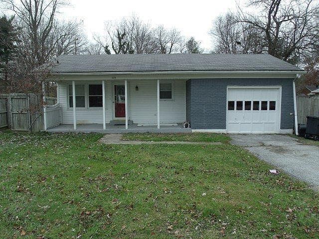 1st image of 208 Knollwood Pl