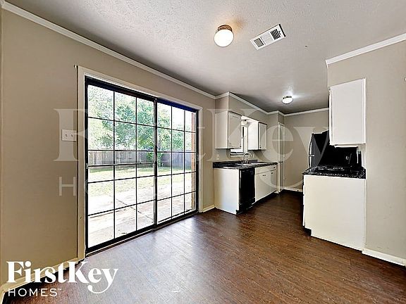 5th image of 430 Kelly Ct