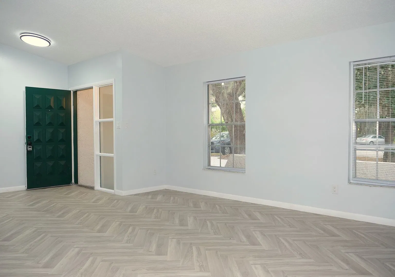 3/2 Cul de sac home near UCF featuring move in special — Photo 4