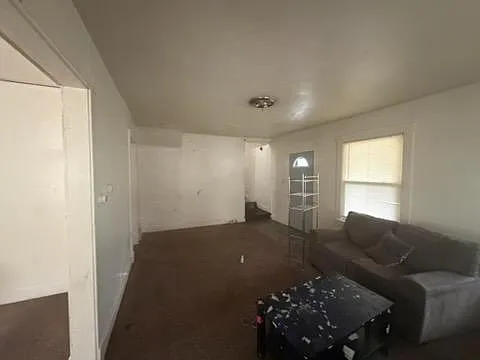 1501 NE Madison Ave — Photo 3